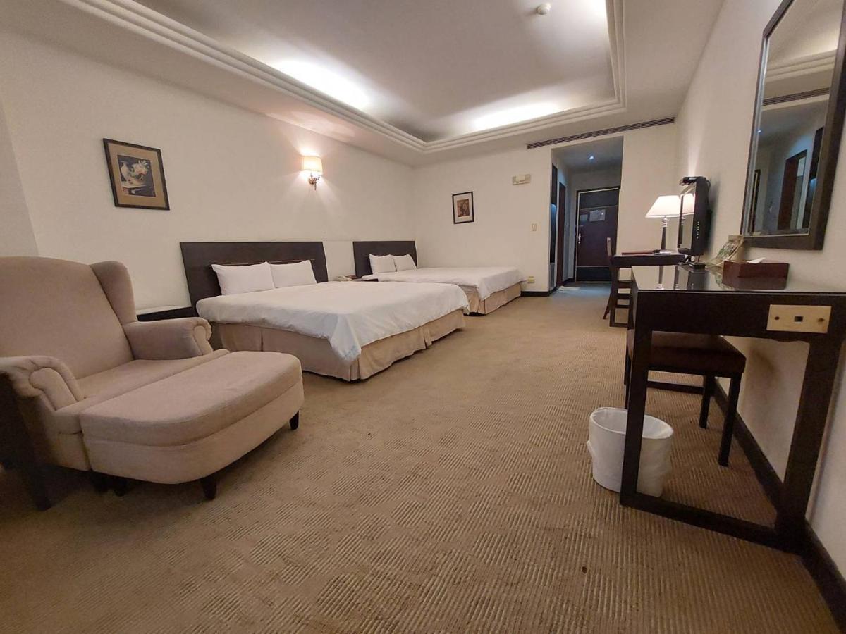 Herkang Hotel Тайчжун Екстер'єр фото