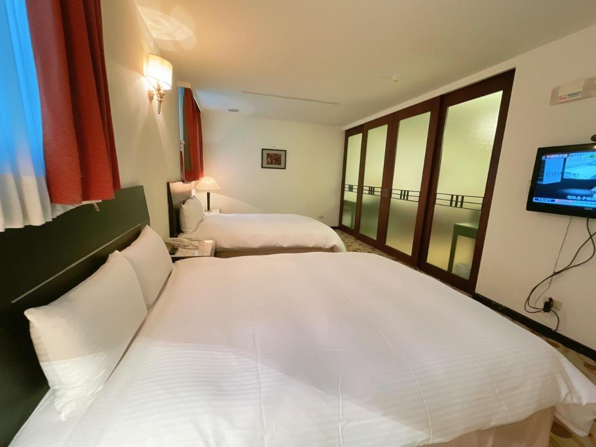 Herkang Hotel Тайчжун Екстер'єр фото