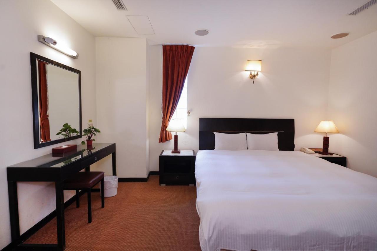 Herkang Hotel Тайчжун Екстер'єр фото