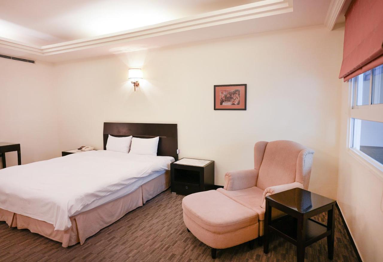 Herkang Hotel Тайчжун Екстер'єр фото