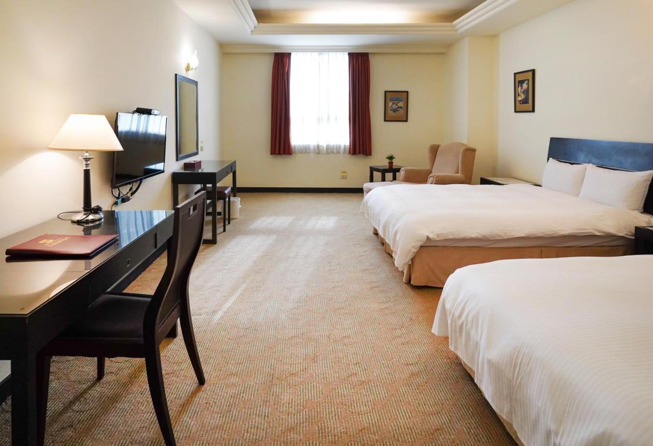 Herkang Hotel Тайчжун Екстер'єр фото